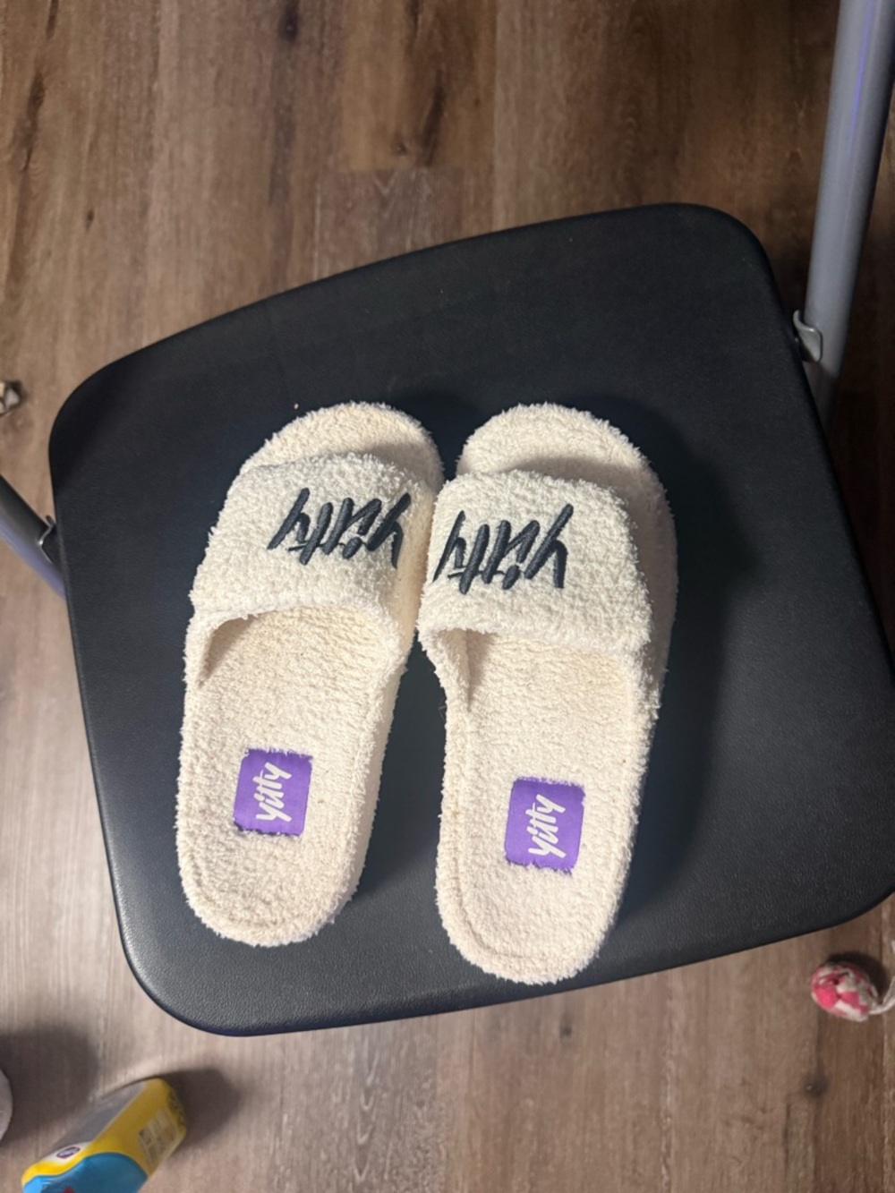 YITTY Cream Fuzzy Slide Slippers with Black Logo